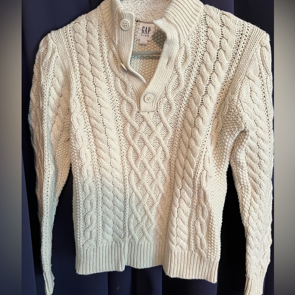 Gap boys sweater